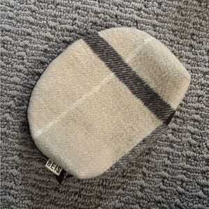 BEIS Cream and Black Cosmetic Pouch / Bag